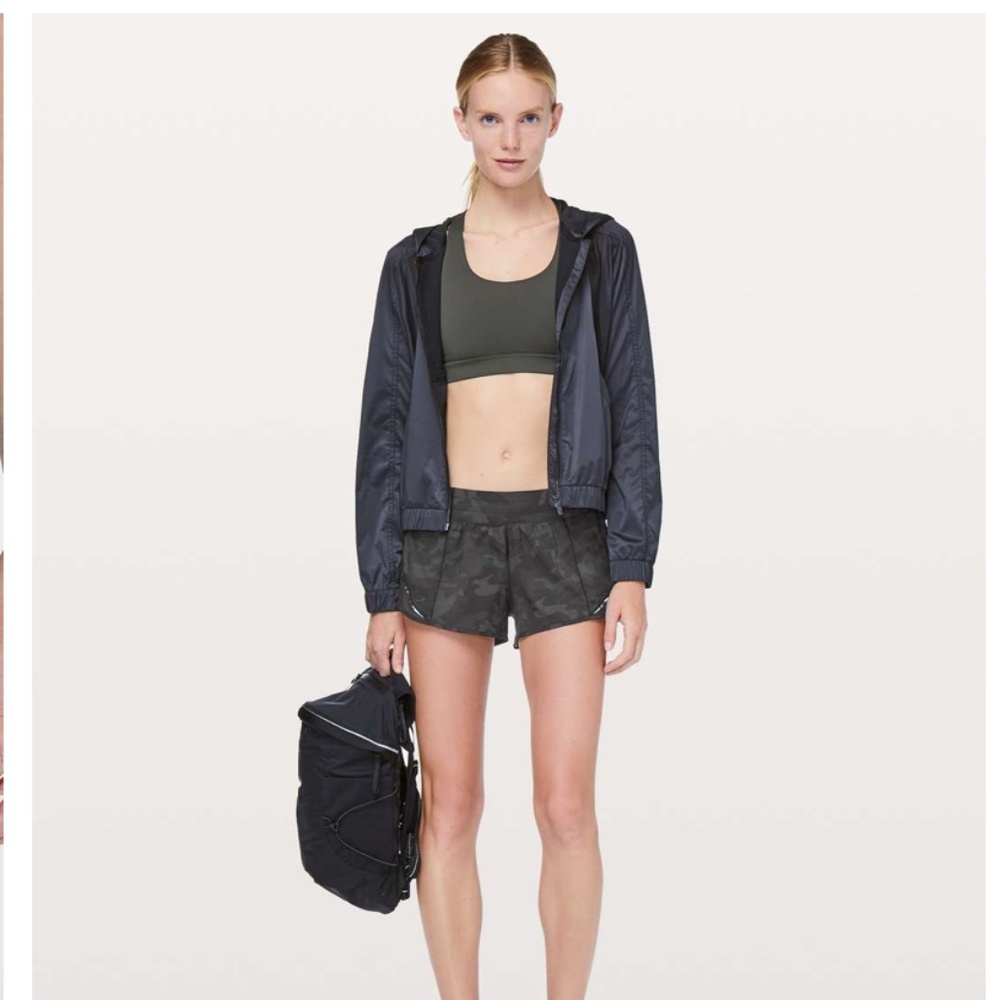 Lululemon Hotty Hot Short II *2.5" Incognito Camo Multi Grey / Black (First Rele